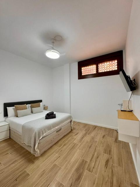 Apartamento Jardin Del Mar マラガ エクステリア 写真